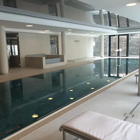 Zamek Topacz Wysoka (Wroclaw)