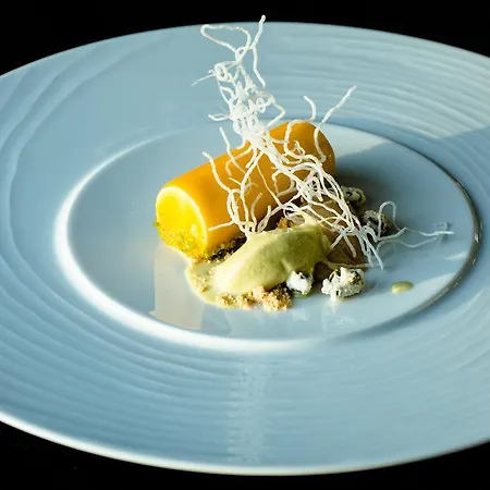 Zamek Topacz 4* Wysoka (Wroclaw)