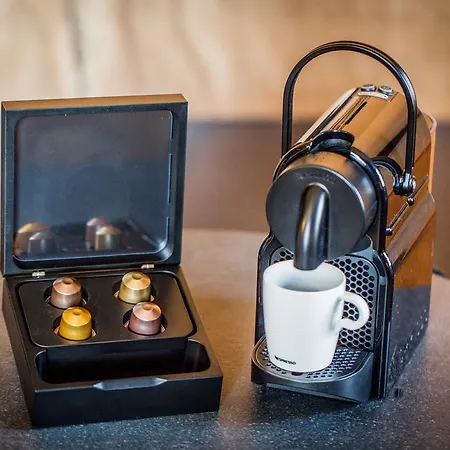 호텔 자메크 토파츠 Wysoka (Wroclaw)