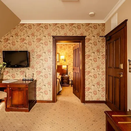 Zamek Topacz Wysoka (Wroclaw)