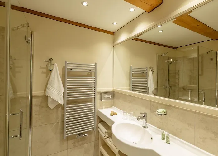 Zamek Topacz 4* Wysoka (Wroclaw)