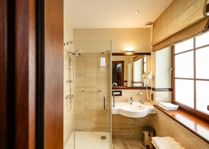 Hotel Zamek Topacz 4*